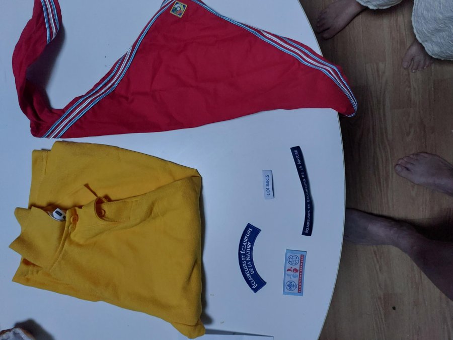 Polo jaune Colibris taille 7-8 ans